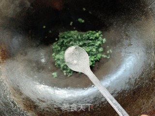荠菜炒鸡蛋的做法步骤：6