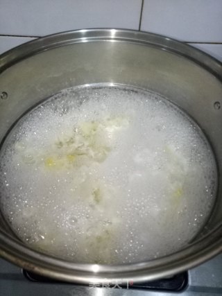 木瓜银耳牛奶的做法步骤：5