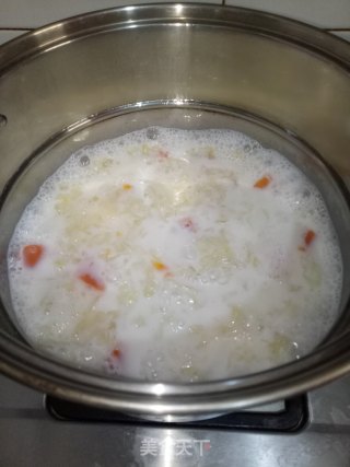 木瓜银耳牛奶的做法步骤：9