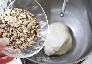 膳食纤维满分 | 多谷黑麦面包的做法步骤：8