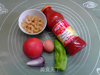 茄汁通心粉的做法步骤：1