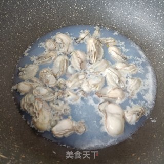 蒜香生蚝的做法步骤：2