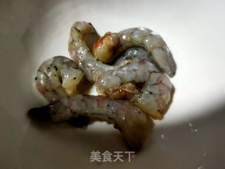 鸡蛋虾仁炒韭菜的做法步骤：4