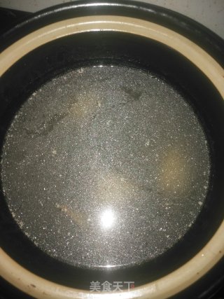 莲藕排骨汤的做法步骤：4