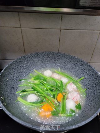 胡萝卜菠菜丸子汤的做法步骤：5