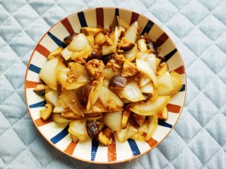 洋葱香菇炒肉末的做法步骤：20