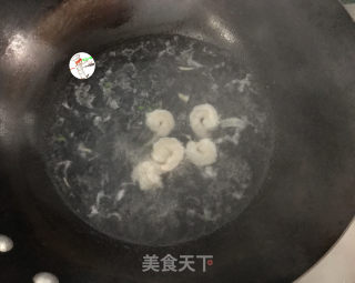 网红海鲜沙拉炒面的做法步骤：7