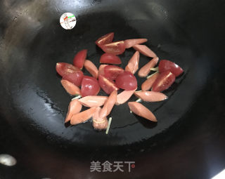 网红海鲜沙拉炒面的做法步骤：11