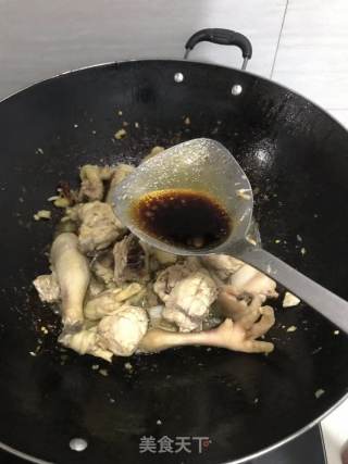 红烧鸡的做法步骤：4