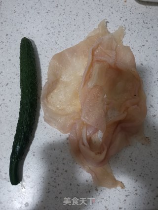 凉拌蛰皮的做法步骤：1