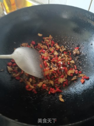 韭菜炒田螺肉的做法步骤：12