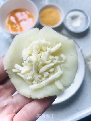 芝士土豆球的做法步骤：7