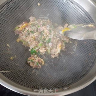 春葱鸡蛋炒蜢子虾酱的做法步骤：13