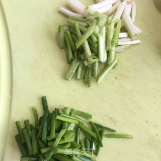 香菇肉末烧杏鲍菇的做法步骤：3
