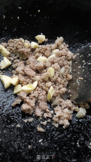 肉末炒甜豆粒的做法步骤：5