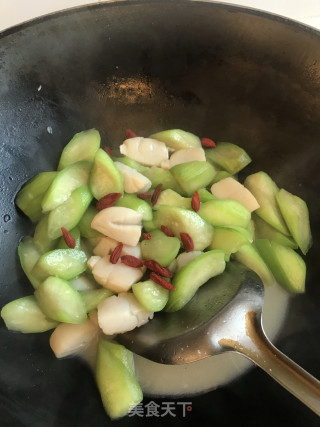丝瓜瑶柱的做法步骤：5