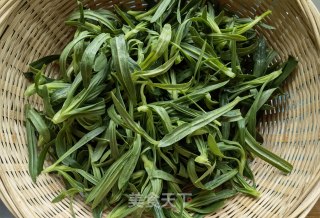 油泼面条菜的做法步骤：2