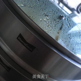 大葱虾肉包的做法步骤：15