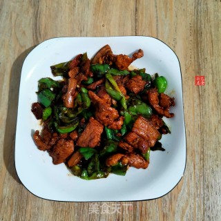 青椒炒肉的做法步骤：8