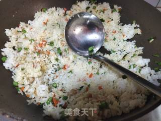 豆角葱香炒饭的做法步骤：4
