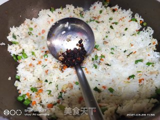豆角葱香炒饭的做法步骤：5
