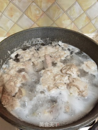 焖牛腩的做法步骤：5