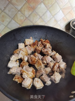 焖牛腩的做法步骤：10