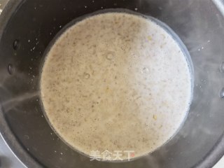 芒果燕麦奶昔的做法步骤：4
