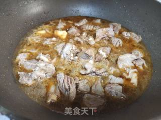 芹菜烧牛腩的做法步骤：6