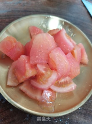 西红柿焖土豆的做法步骤：6