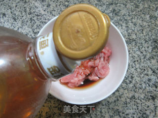 肉丝笋丝炒香锅豆腐的做法步骤：5