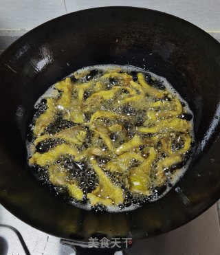 椒盐蘑菇的做法步骤：8