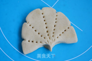 一次发酵——青稞苦荞荷叶饼的做法步骤：7