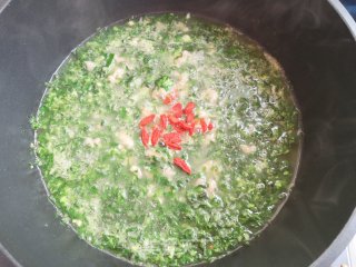 荠菜面汤的做法步骤：9