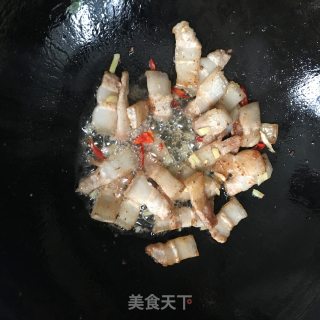 芦笋炒肉的做法步骤：2