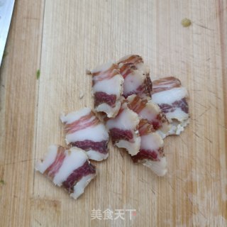 腊肉炒菠菜杆的做法步骤：7