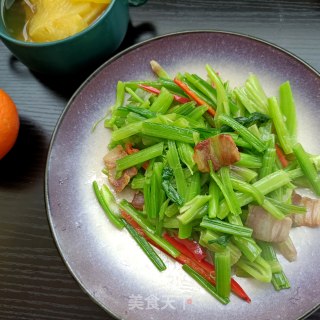 腊肉炒菠菜杆的做法步骤：14