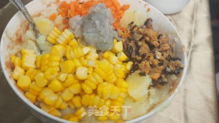 海参土豆饼的做法步骤：2