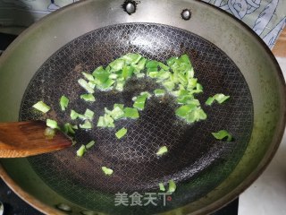真滋味—酱爆肉丁的做法步骤：2