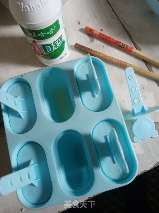 AD钙酸奶冰激凌的做法步骤：7