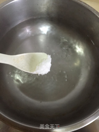 白灼玻璃生菜的做法步骤：2