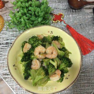 虾仁炒西兰花的做法步骤：9