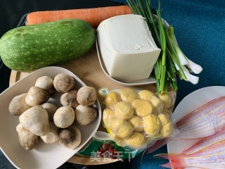 开胃鱼汤的做法步骤：1