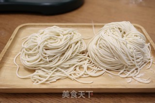 鸡蛋酱油面的做法步骤：6