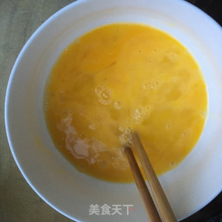 黑芝麻海参蒸蛋的做法步骤：3