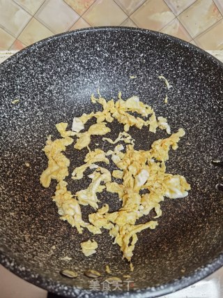 牛肉粒炒饭的做法步骤：5