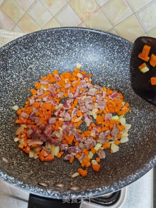 牛肉粒炒饭的做法步骤：10