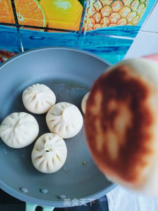 香干韭菜肉煎包的做法步骤：14