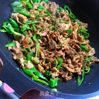 青椒小炒羊肉的做法步骤：10