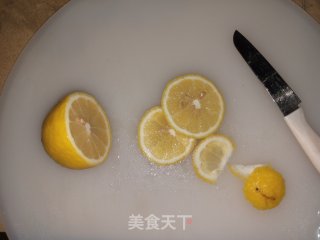柠檬雪碧的做法步骤：2